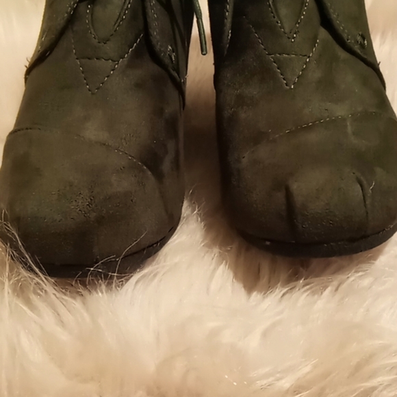NEW!!FOREVER LINK FAUX SUEDE WEDGE BOOTIES SZ 8 1/2 FOREST GREEN - Picture 3 of 10
